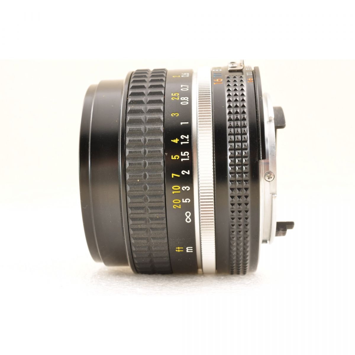 【中古】Nikon Ai-S NIKKOR 50mm F1.4 単焦点 カメラレンズ 交換レンズ ニコン S/N:5826478