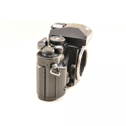 【中古】Nikon FA ブラック 35mm 一眼レフ フィルムカメラ ボディ 動作確認済 ニコン S/N:5112621