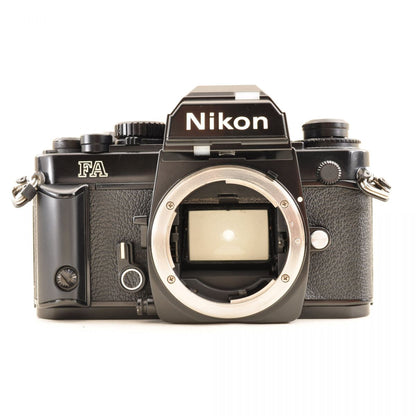 【中古】Nikon FA ブラック 35mm 一眼レフ フィルムカメラ ボディ 動作確認済 ニコン S/N:5112621