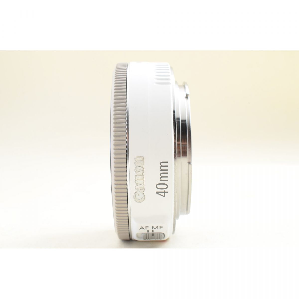 【中古】Canon EF 40mm F2.8 STM 単焦点 カメラレンズ パンケーキレンズ 交換レンズ キャノン S/N:1101106630