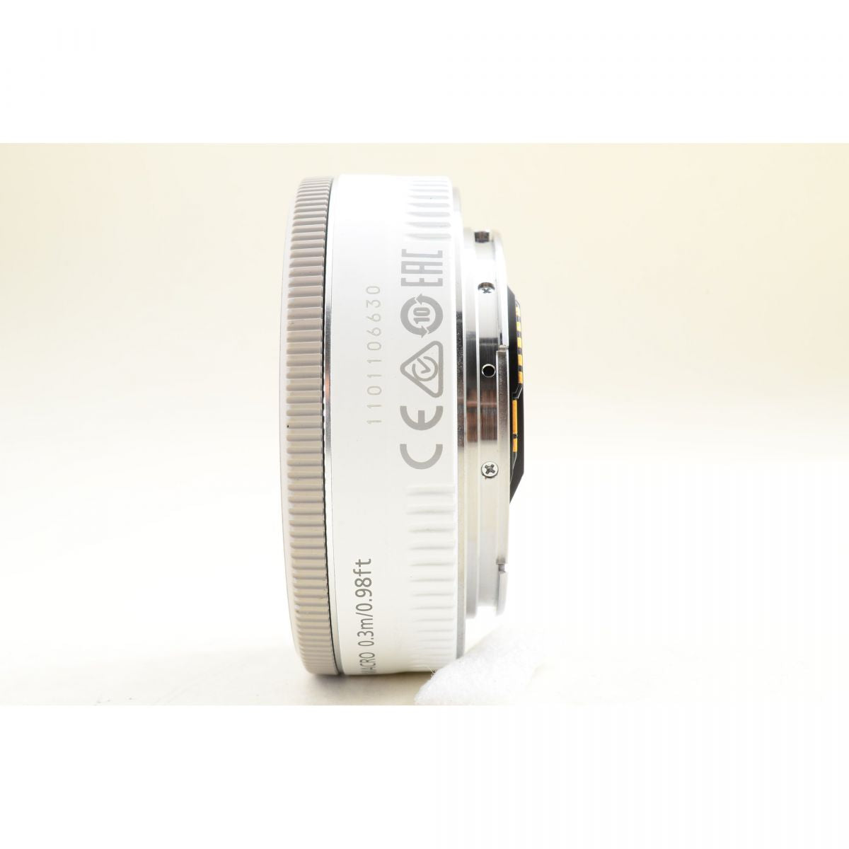 【中古】Canon EF 40mm F2.8 STM 単焦点 カメラレンズ パンケーキレンズ 交換レンズ キャノン S/N:1101106630
