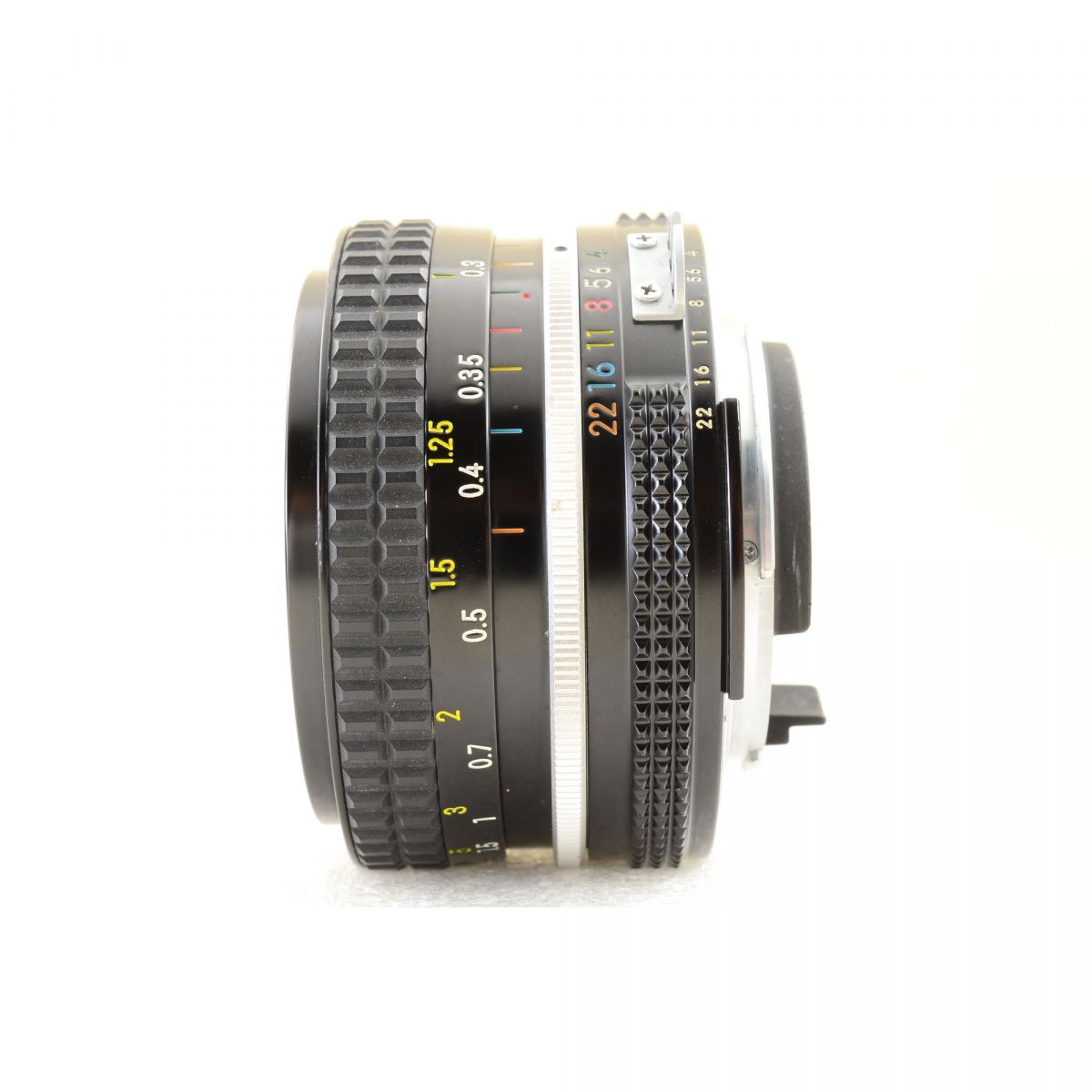 【中古】Nikon Ai NIKKOR 20mm F4 広角 単焦点 カメラレンズ 交換レンズ ニコン S/N:137511