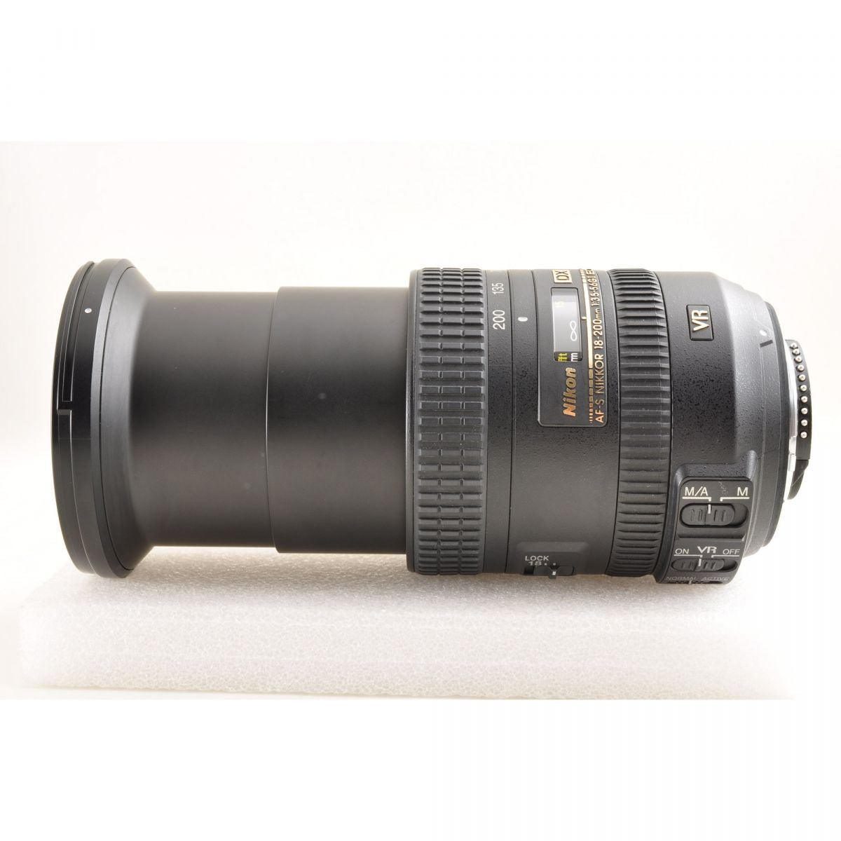 【中古】Nikon AF-S DX 18-200mm f3.5-5.6G ED VR II ズーム カメラレンズ 交換レンズ ニコン S/N:42083699