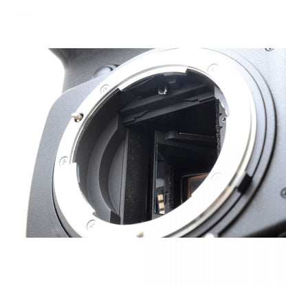 【中古】Nikon D300 12.3MP 一眼レフ デジタルカメラ ニコン S/N:2058104