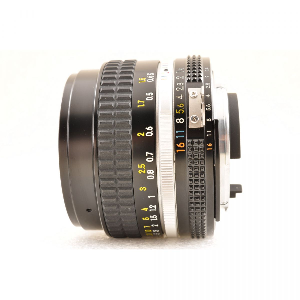 【中古】Nikon Ai-S NIKKOR 50mm F1.4 単焦点 カメラレンズ 交換レンズ ニコン S/N:5256114