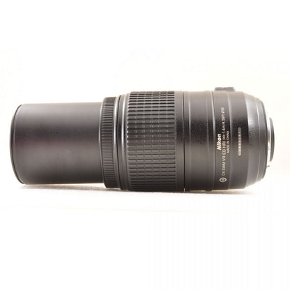 【中古】Nikon AF-S DX 55-300mm F4.5-5.6G ED VR フード付き ズーム カメラレンズ 交換レンズ ニコン S/N:2893101