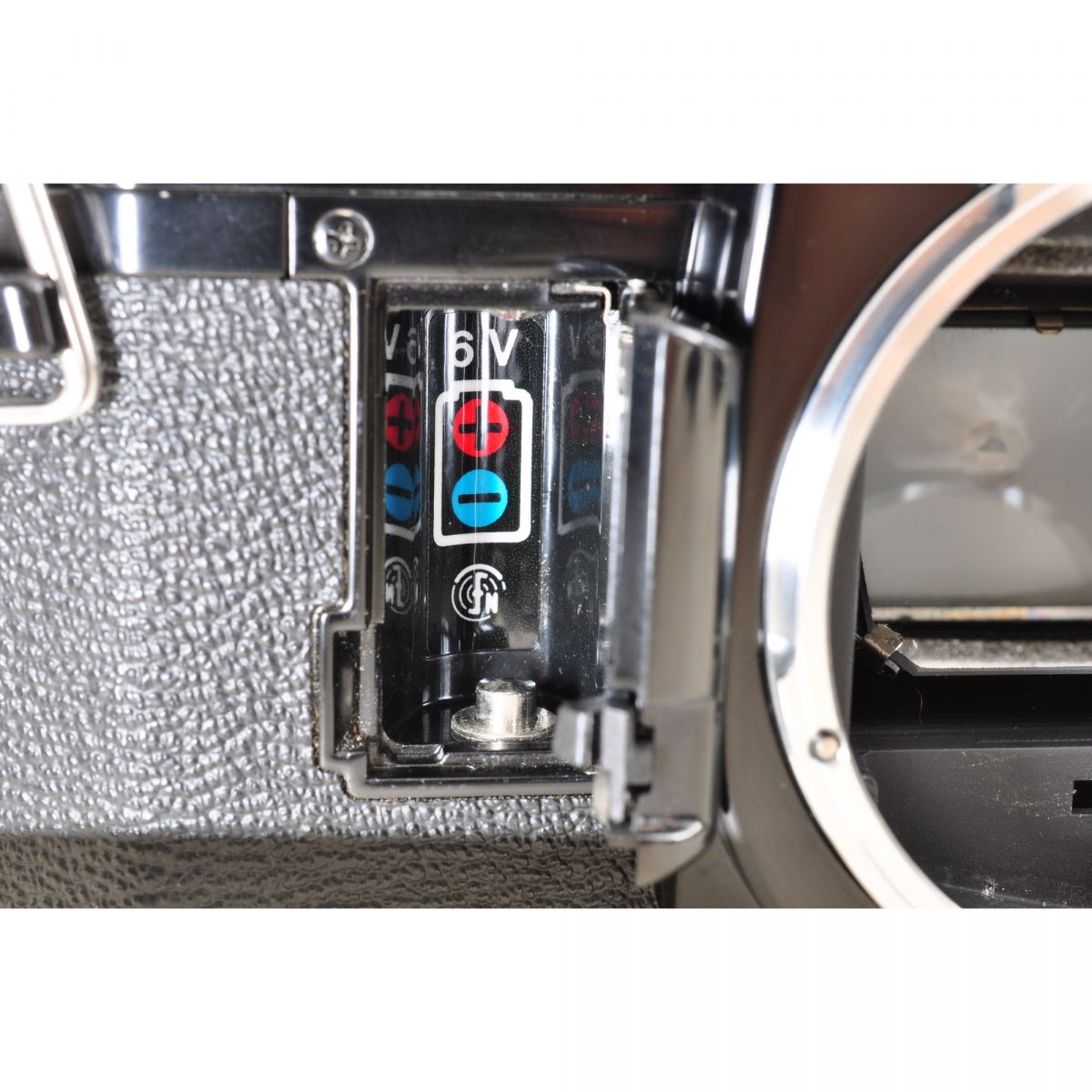 【中古】Canon AE-1 ブラック 一眼レフ フィルムカメラ New FD 35-105mm f3.5 マクロ ズームレンズ セット キヤノン S/N:5092284