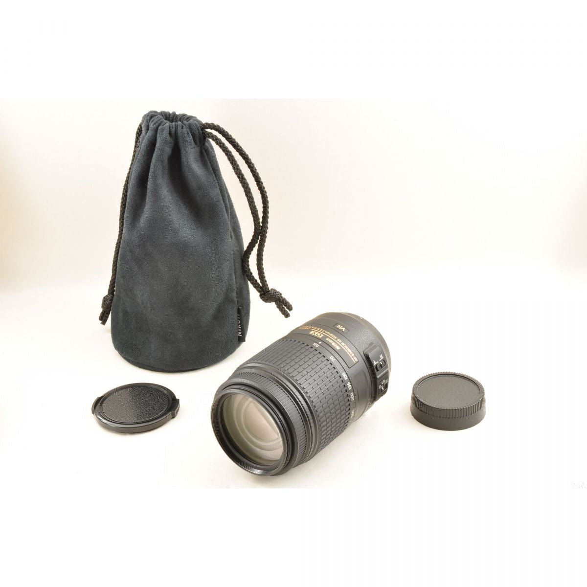 【中古】Nikon AF-S DX 55-300mm f4.5-5.6G ED VR 望遠 ズーム カメラレンズ 交換レンズ ニコンS/N:2254523