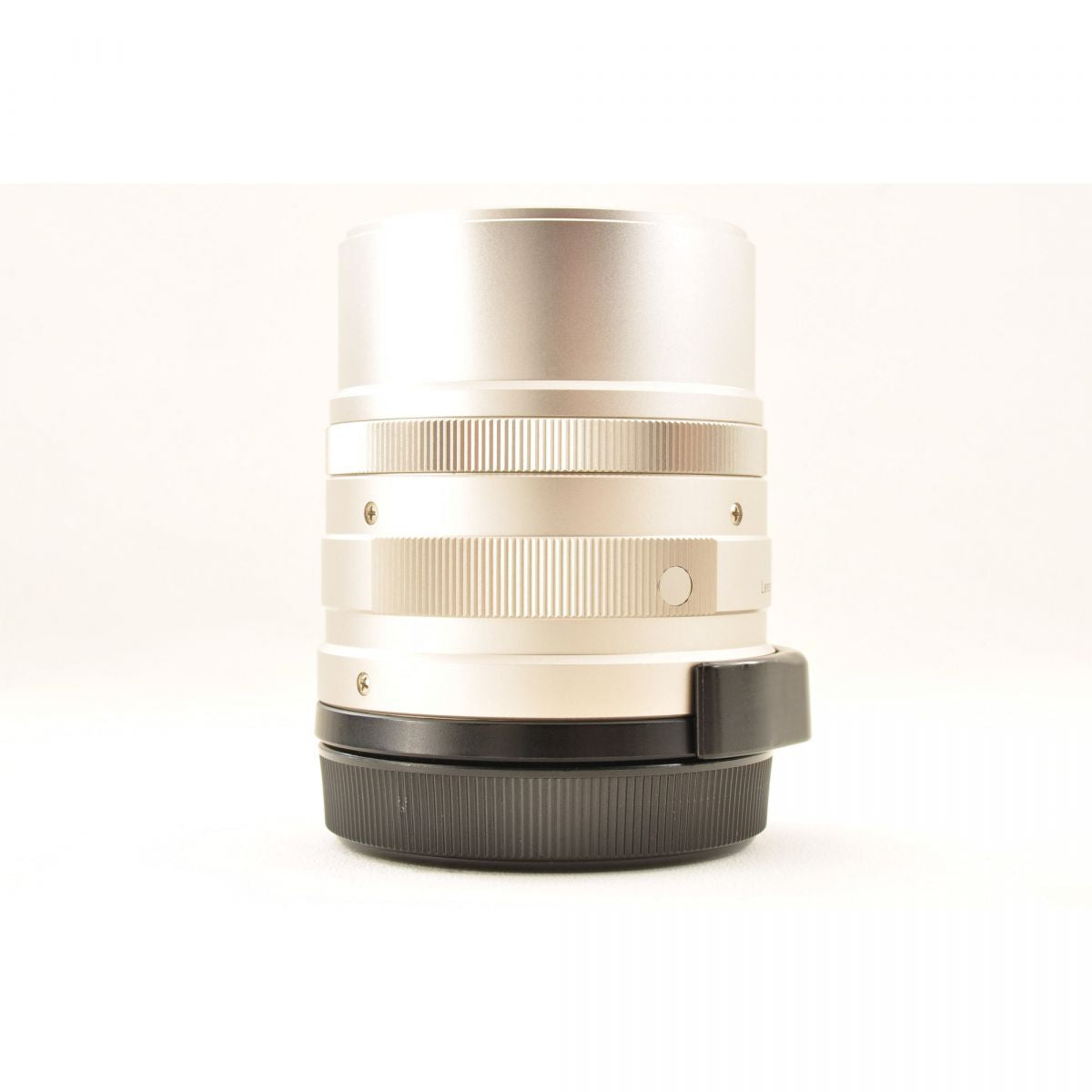 【中古】CONTAX Carl Zeiss Sonnar 90mm F2.8 T* G1G2用 フード、キャップ付き 単焦点 カメラレンズ 交換レンズ コンタックス S/N:7705250
