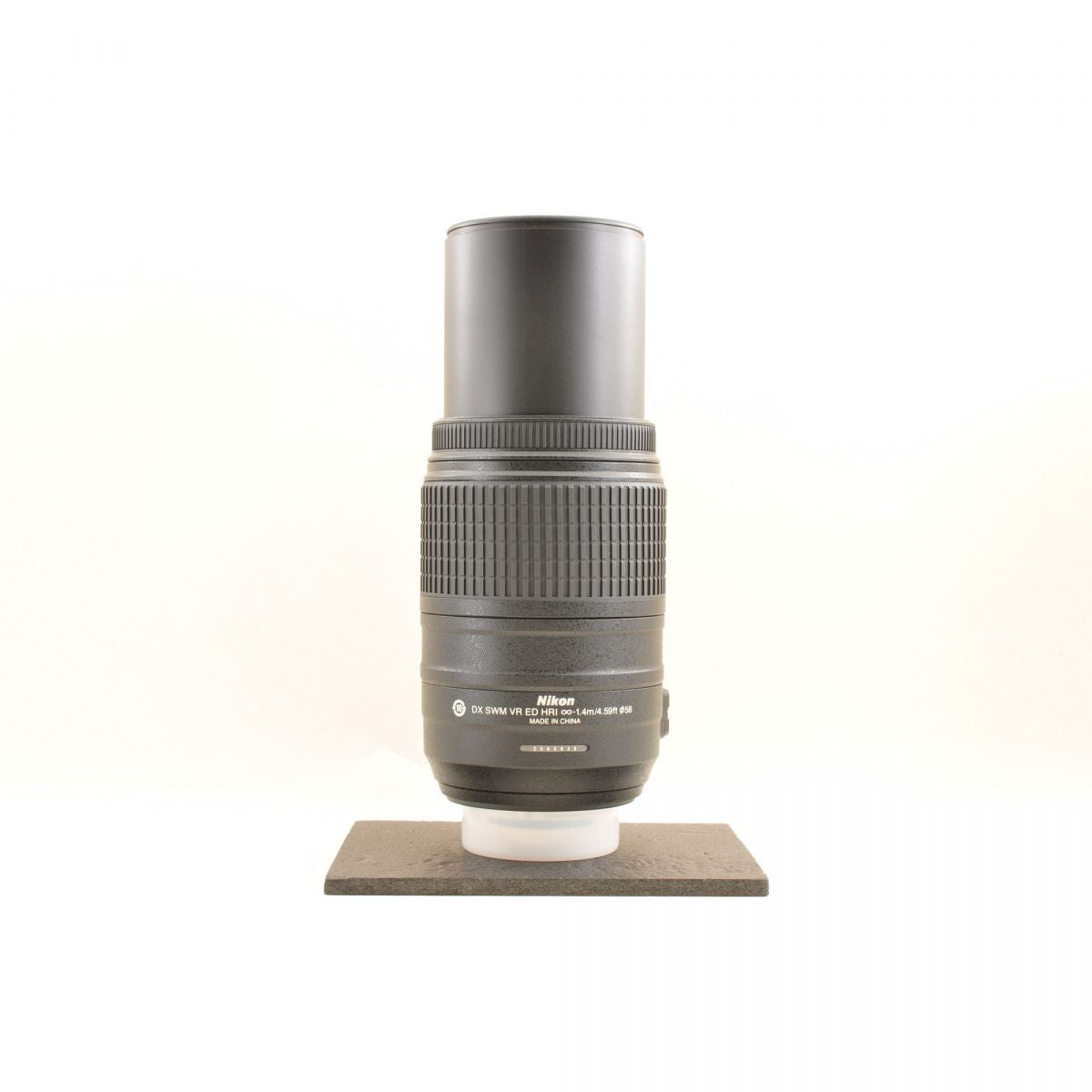 【中古】Nikon AF-S DX 55-300mm f/4.5-5.6G ED VR フード付 ニコン S/N: 2565839