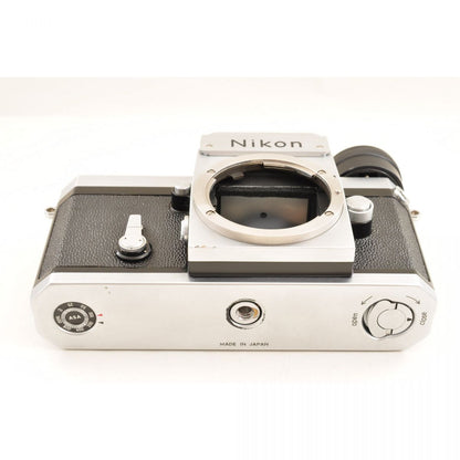 【中古】Nikon F アイレベル シルバー 35mm 一眼レフ フィルムカメラ ニコン S/N: 7277290