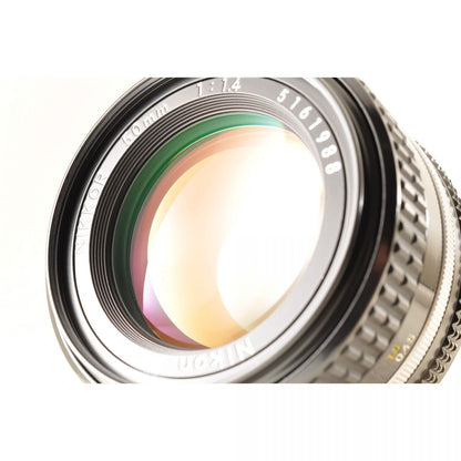 【中古】Nikon Ai-S NIKKOR 50mm f1.4 単焦点 カメラレンズ 交換レンズ フード付き ニコン S/N:5161988