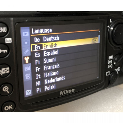 【中古】Nikon D300 1230万画素 デジタル一眼レフカメラ ボディ ニコン S/N: 2008710