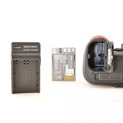 【中古】Nikon D300 1230万画素 デジタル一眼レフカメラ ボディ ニコン S/N: 2008710
