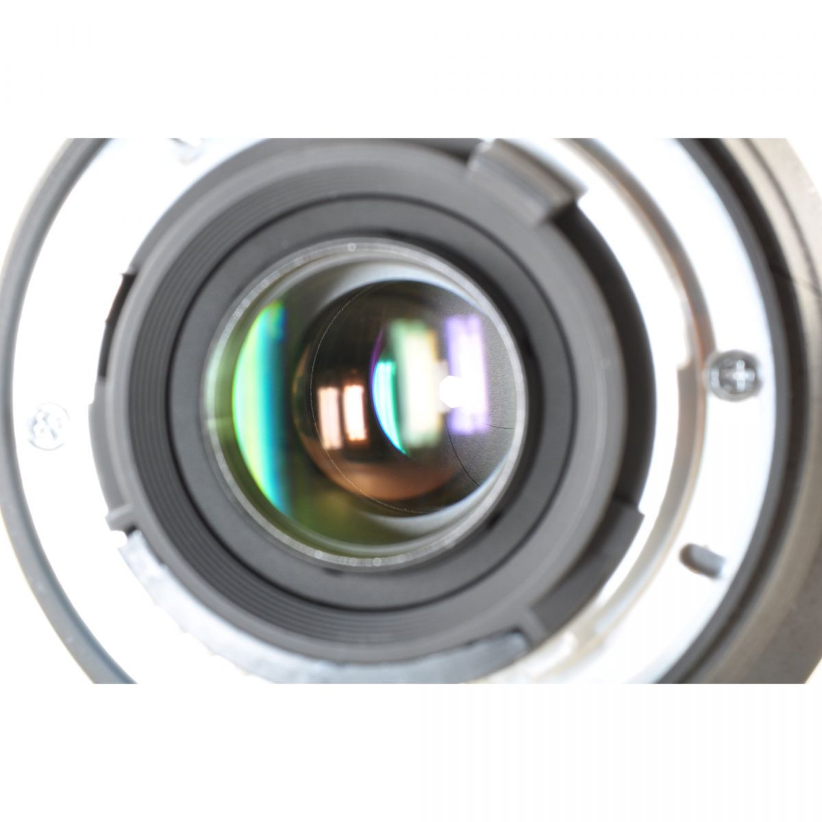 【中古】Nikon AF-S DX NIKKOR 18-200mm f/3.5-5.6G ED VR 高倍率ズームレンズ ニコン S/N: 2986777