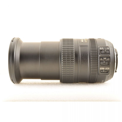 【中古】Nikon AF-S DX NIKKOR 18-200mm f/3.5-5.6G ED VR 高倍率ズームレンズ ニコン S/N: 2986777
