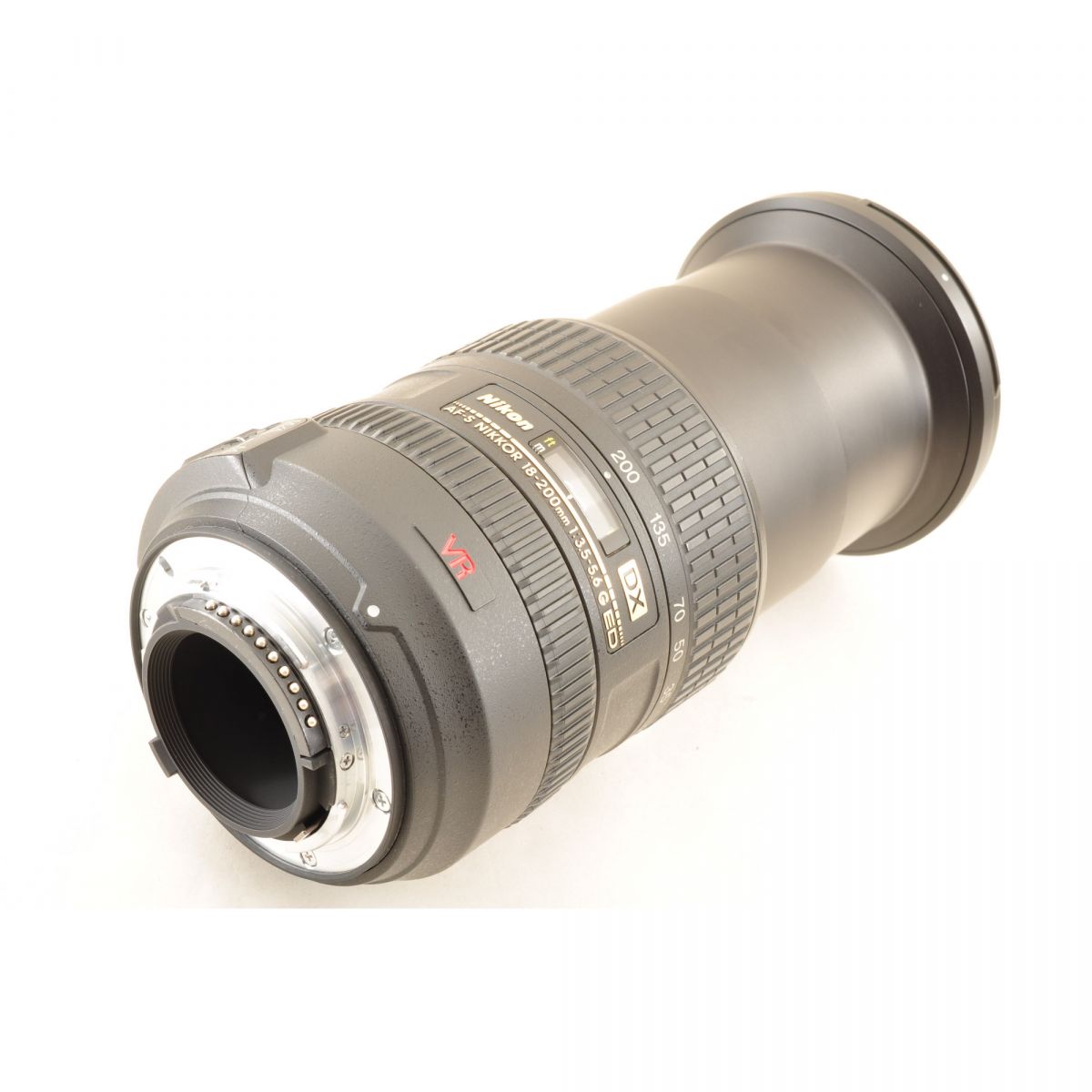 【中古】Nikon AF-S DX NIKKOR 18-200mm f/3.5-5.6G ED VR 高倍率ズームレンズ ニコン S/N: 2986777