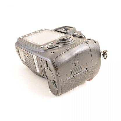 【中古】Nikon D300S 12.3MP 一眼レフ デジタルカメラ ニコン S/N:2001686