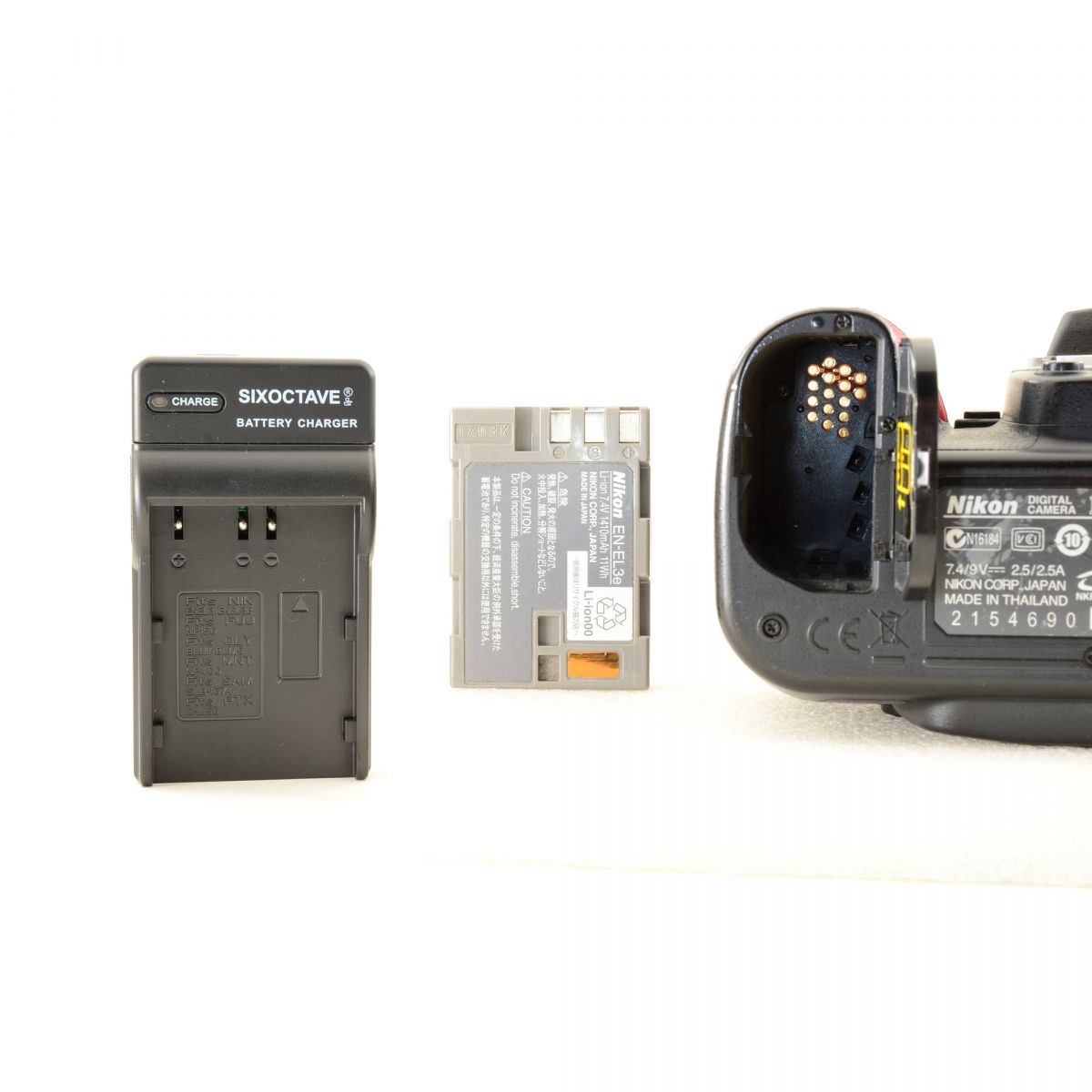【中古】Nikon D90 12.3MP デジタル 一眼レフ デジタルカメラ ボディ ニコン S/N:2154690