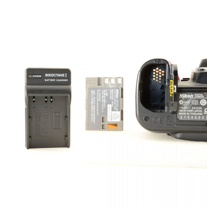 【中古】Nikon D90 12.3MP デジタル 一眼レフ デジタルカメラ ボディ ニコン S/N:2154690