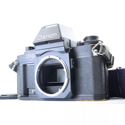 【中古】Canon New F-1 AEファインダー 一眼レフ フィルムカメラ キヤノン S/N:224281