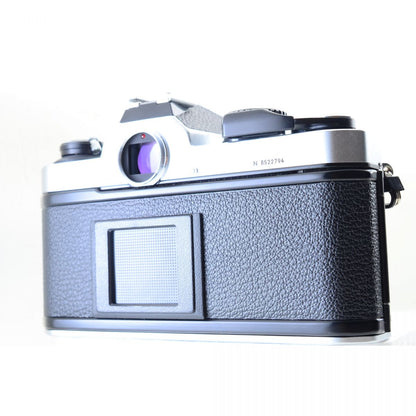 【中古】Nikon New FM2 後期 シルバー 一眼レフ フィルムカメラ ニコン S/N:8522794