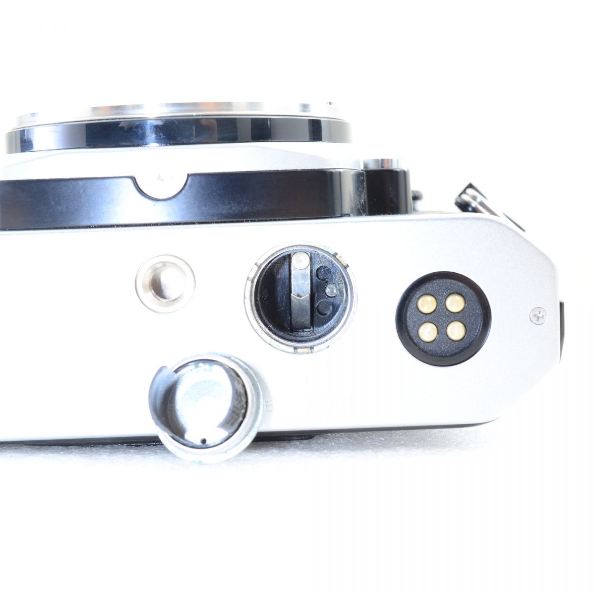 【中古】Nikon New FM2 後期 シルバー 一眼レフ フィルムカメラ ニコン S/N:8522794