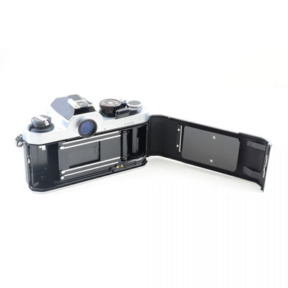 【中古】Nikon New FM2 後期 シルバー 一眼レフ フィルムカメラ ニコン S/N:8522794