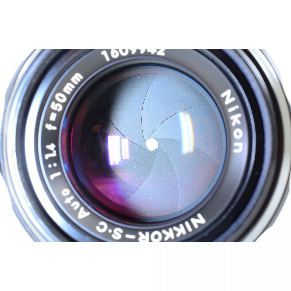 【中古】Nikon F アイレベル シルバー + Nikkor-S.C Auto 50mm f/1.4 非Ai 標準 単焦点レンズ ニコン S/N: 6570324