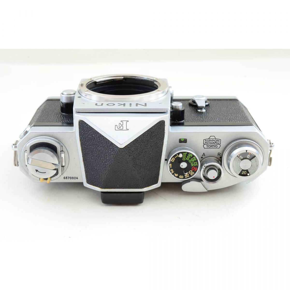 【中古】Nikon F アイレベル シルバー + Nikkor-S.C Auto 50mm f/1.4 非Ai 標準 単焦点レンズ ニコン S/N: 6570324