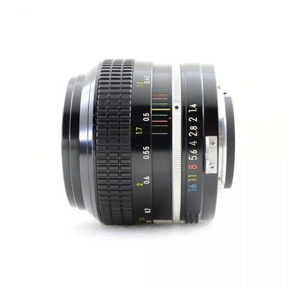 【中古】Nikon F2 アイレベル シルバー + New Nikkor 50mm f/1.4 非Ai 標準 単焦点レンズ ニコン S/N: 7626441