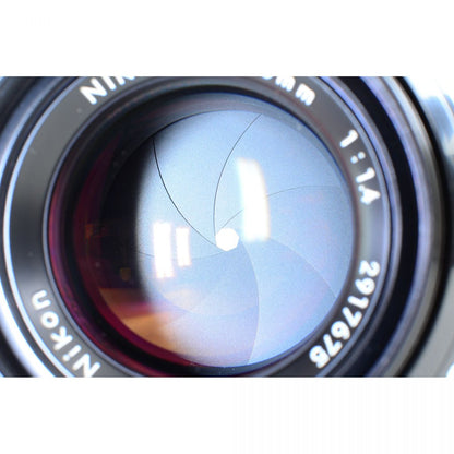 【中古】Nikon F2 アイレベル シルバー + New Nikkor 50mm f/1.4 非Ai 標準 単焦点レンズ ニコン S/N: 7626441