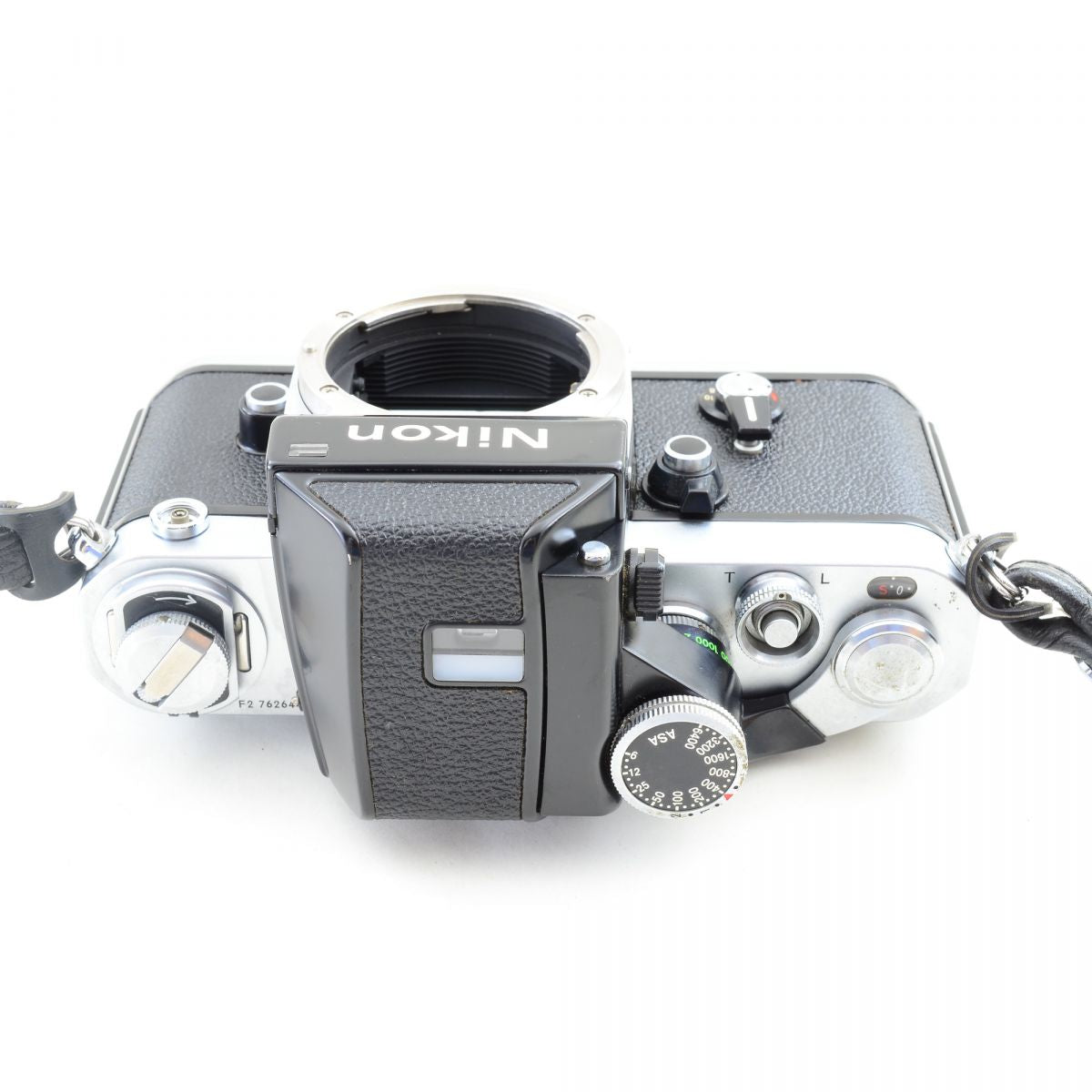 【中古】Nikon F2 アイレベル シルバー + New Nikkor 50mm f/1.4 非Ai 標準 単焦点レンズ ニコン S/N: 7626441