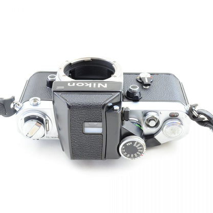 【中古】Nikon F2 アイレベル シルバー + New Nikkor 50mm f/1.4 非Ai 標準 単焦点レンズ ニコン S/N: 7626441