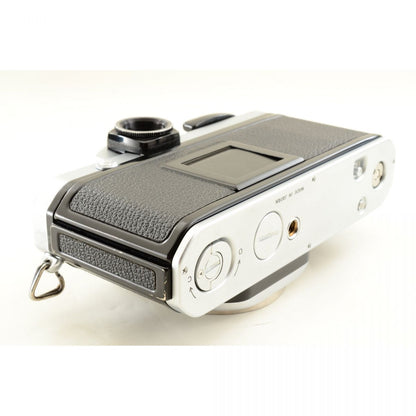 【中古】Nikon F2 アイレベル シルバー フィルムカメラ + Ai-S NIKKOR 28mm f/2.8 広角 単焦点レンズ ニコン S/N: 7148834