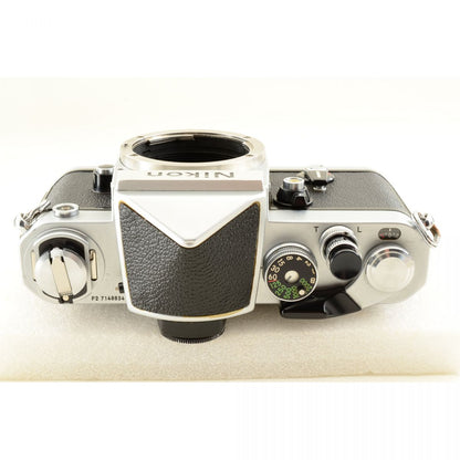 【中古】Nikon F2 アイレベル シルバー フィルムカメラ + Ai-S NIKKOR 28mm f/2.8 広角 単焦点レンズ ニコン S/N: 7148834