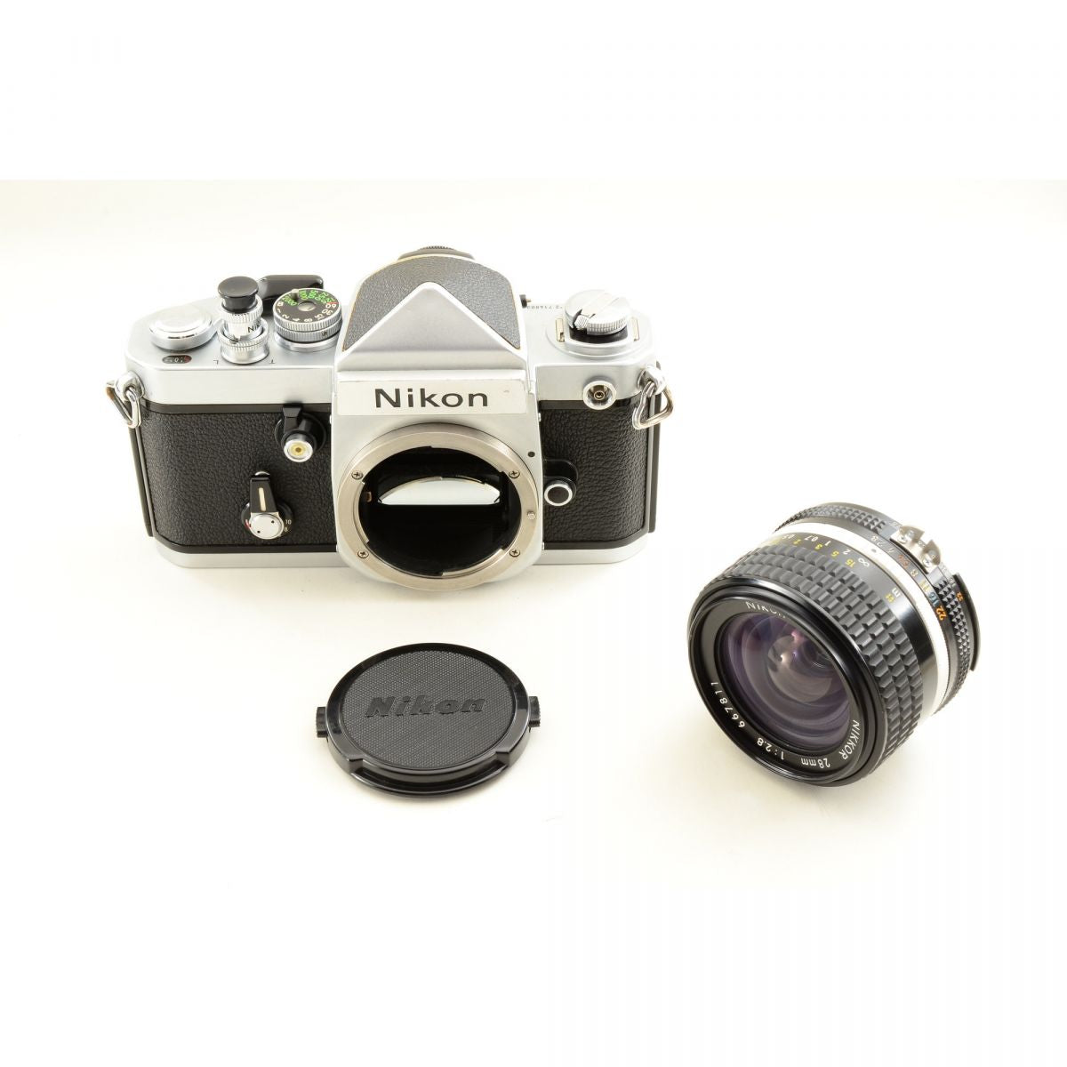 【中古】Nikon F2 アイレベル シルバー フィルムカメラ + Ai-S NIKKOR 28mm f/2.8 広角 単焦点レンズ ニコン S/N: 7148834
