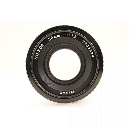 【中古】Nikon Ai-S NIKKOR 50mm f1.8 単焦点 カメラレンズ 交換レンズ ニコン S/N:2209890