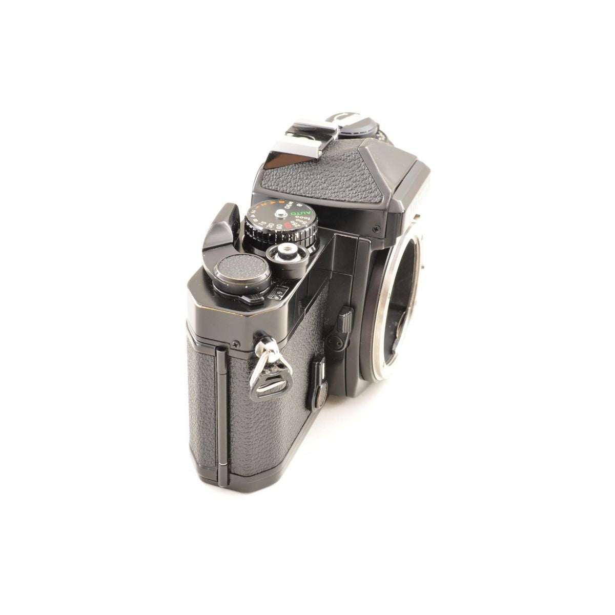 【中古】Nikon FE ブラック 35mm 一眼レフフィルムカメラ + Ai 36-72mm f/3.5 ズームレンズ ニコン S/N: 3539459