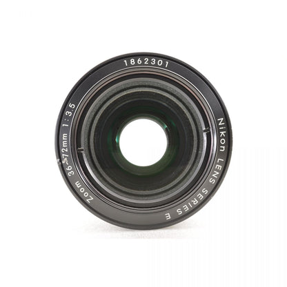 【中古】Nikon FE ブラック 35mm 一眼レフフィルムカメラ + Ai 36-72mm f/3.5 ズームレンズ ニコン S/N: 3539459