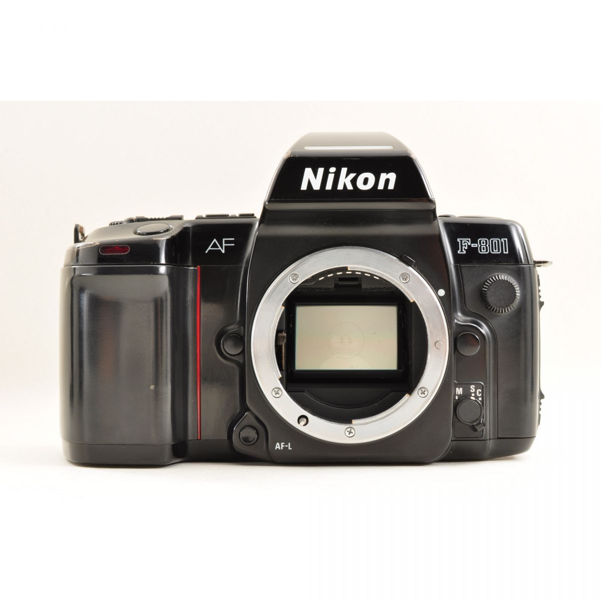 【中古】Nikon F-801 35mm 一眼レフフィルムカメラ + AF Micro-NIKKOR 60mm f/2.8 D マクロ 単焦点レンズ ニコン S/N: 2243535
