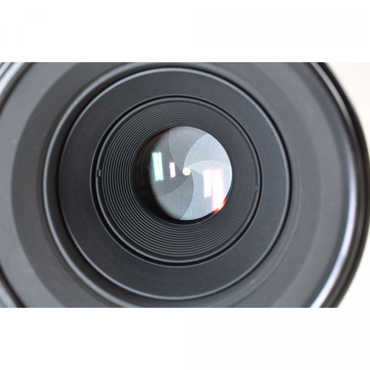 【中古】Nikon F-801 35mm 一眼レフフィルムカメラ + AF Micro-NIKKOR 60mm f/2.8 D マクロ 単焦点レンズ ニコン S/N: 2243535