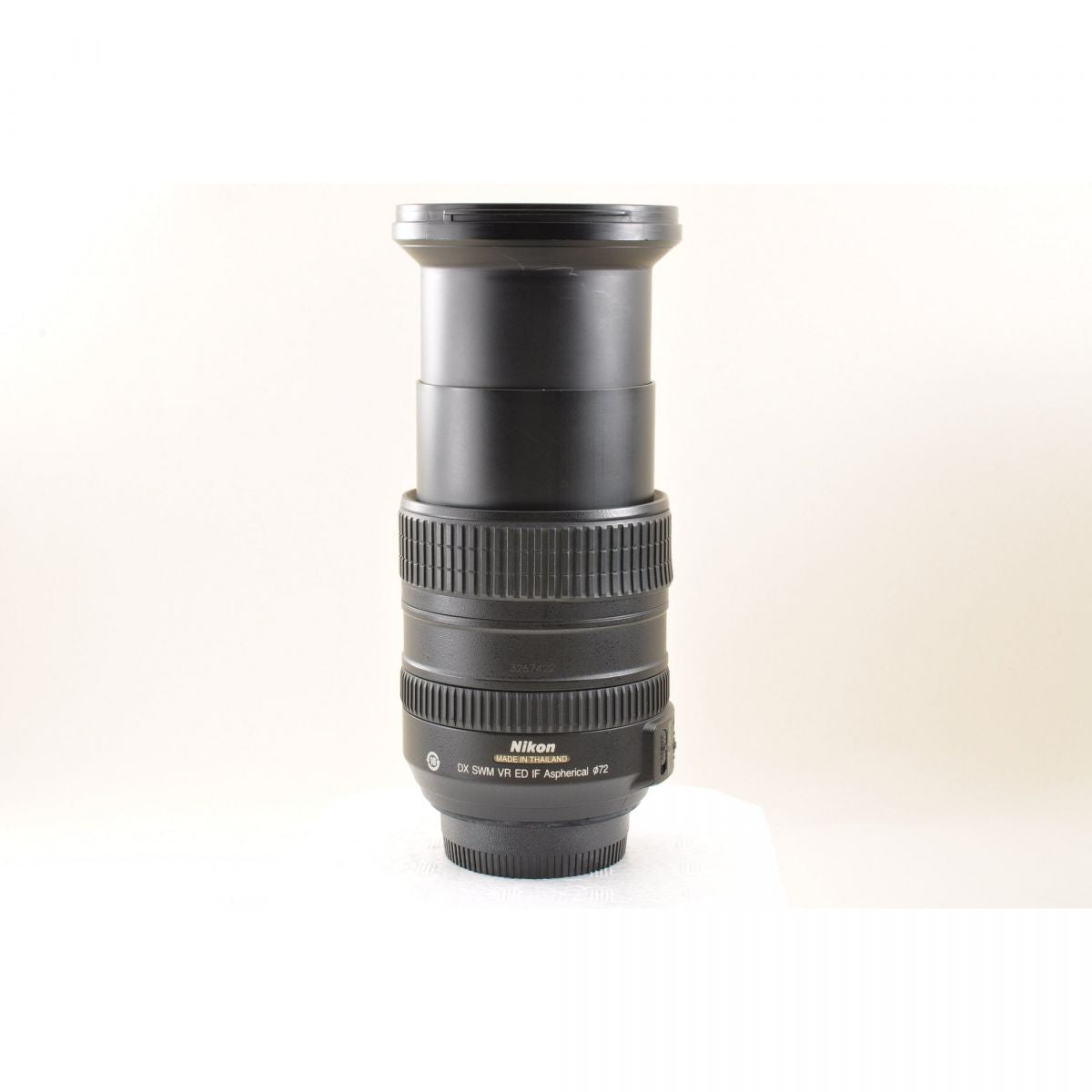【中古】Nikon AF-S DX NIKKOR 18-200mm f/3.5-5.6G ED VR 高倍率ズームレンズ フード フィルター付 ニコン S/N: 3267422