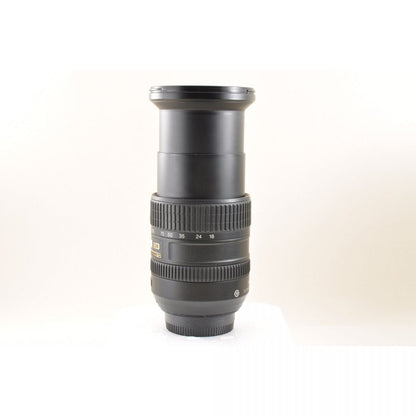 【中古】Nikon AF-S DX NIKKOR 18-200mm f/3.5-5.6G ED VR 高倍率ズームレンズ フード フィルター付 ニコン S/N: 3267422