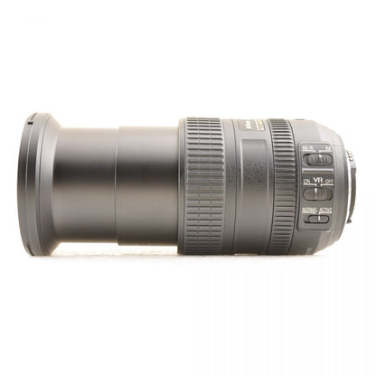 【中古】Nikon AF-S DX 18-200mm f/3.5-5.6 G ED VR ズーム カメラレンズ 交換レンズ ニコン S/N:2674078
