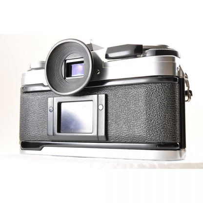 【中古】Canon AE-1 シルバー 一眼レフ 35mm フィルムカメラ キヤノン S/N:5511147
