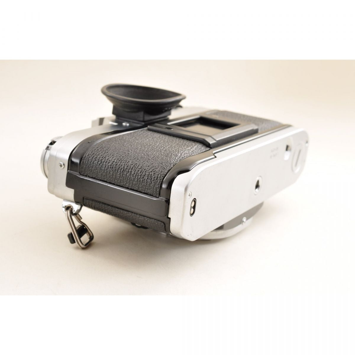【中古】Canon AE-1 シルバー 一眼レフ 35mm フィルムカメラ キヤノン S/N:5511147