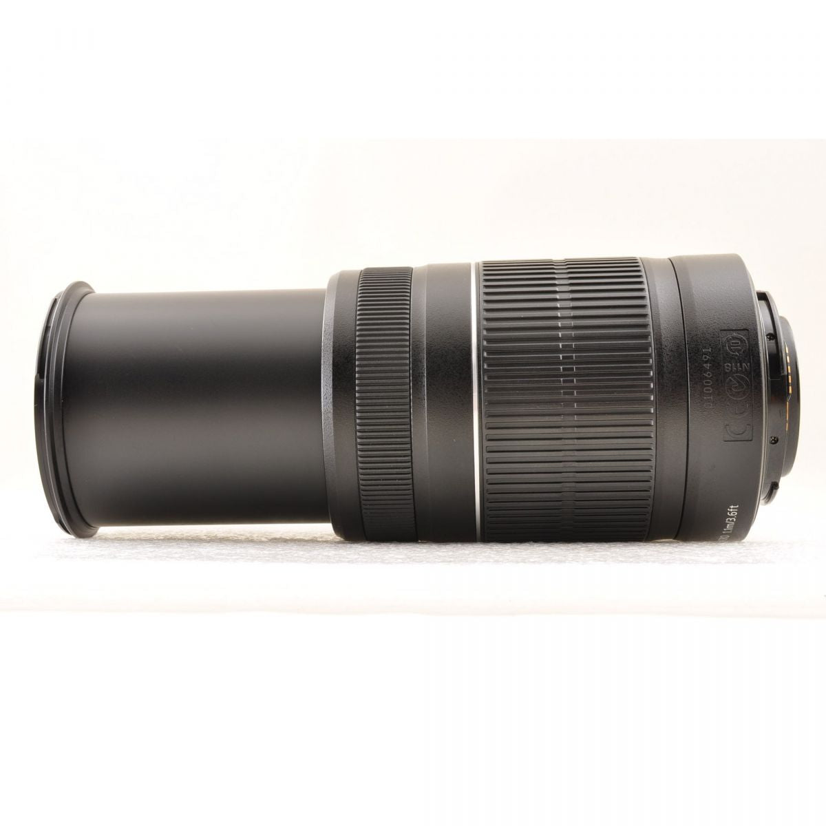 【中古】Canon EF-S 55-250mm f/4-5.6 IS II ズーム カメラレンズ 交換レンズ キヤノン S/N:8101006491