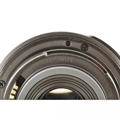 【中古】Canon EF-S 55-250mm f/4-5.6 IS ズーム カメラレンズ 交換レンズ キヤノン S/N:68230812