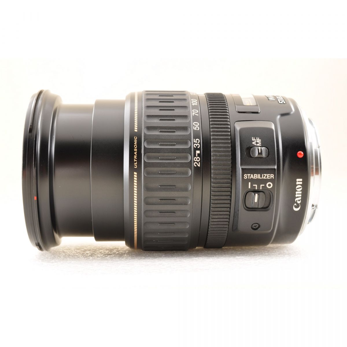 【中古】Canon EF 28-135mm f/3.5-5.6 IS USM ズーム カメラレンズ 交換レンズ キヤノン S/N:1603441D